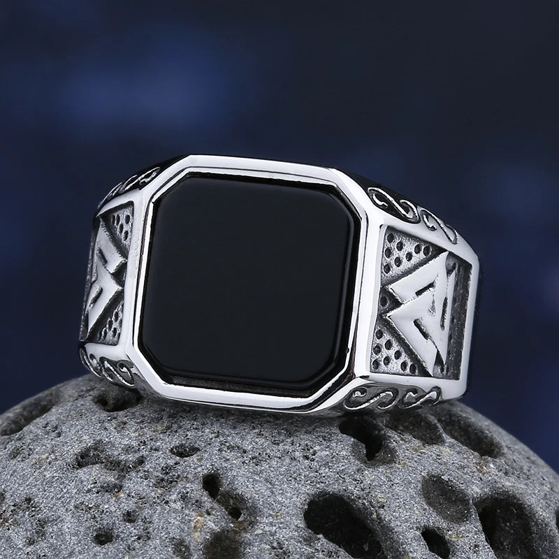 Black Zircon Viking Knot Ring – Norse Jewelry