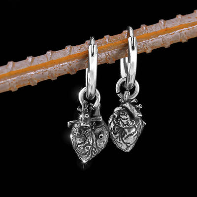 Popular Retro Stainless Steel Heart Shape Viking Earrings Nordic Teen Amulet Jewelry Earrings Biker Party Accessories Unisex